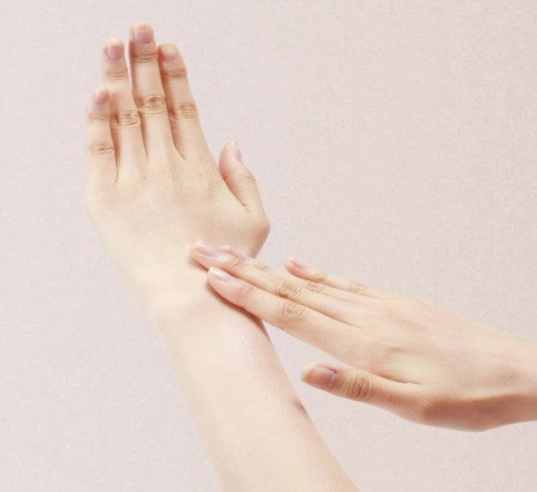 Hand Wrinkle Filler Korea in Seoul Gangnam