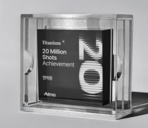 Titanium Lifting 25 million shots milestone, Yaan Clinic press release