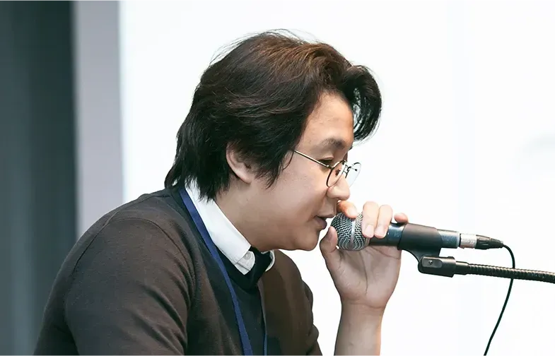 ทีมแพทย์เฉพาะทาง Eye Lifting ที่ Yaan Clinic ย่านกังนัม กรุงโซล